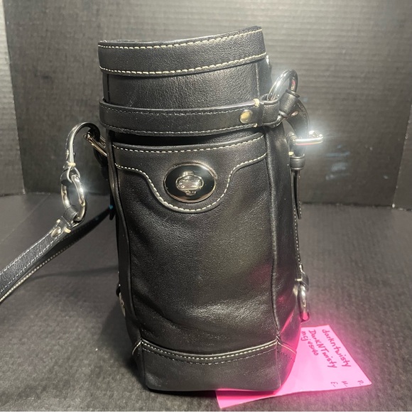 Vintage Coach Black Leather Tote Excellent, classy, LIKE NEW VERY WELL CARED FOR - Picture 3 of 17